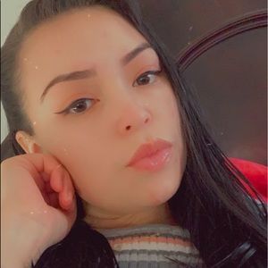 Meet your Posher, Veronica